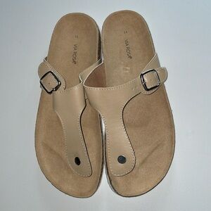 Via Rosa Buckle Toe Post Footbed Sandals Tan Womens 11 Boho Hippie Festival